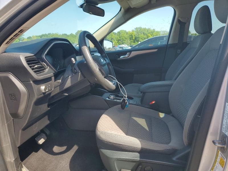 2020 FORD ESCAPE SE 7