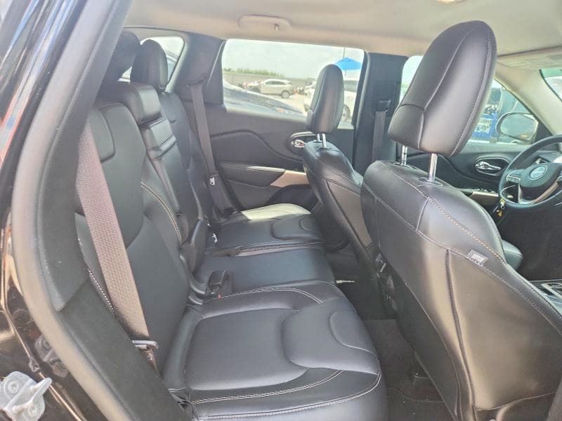 2018 JEEP CHEROKEE LIMITED 11