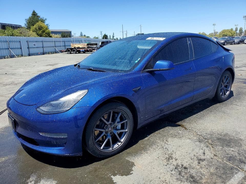 2021 TESLA MODEL 3