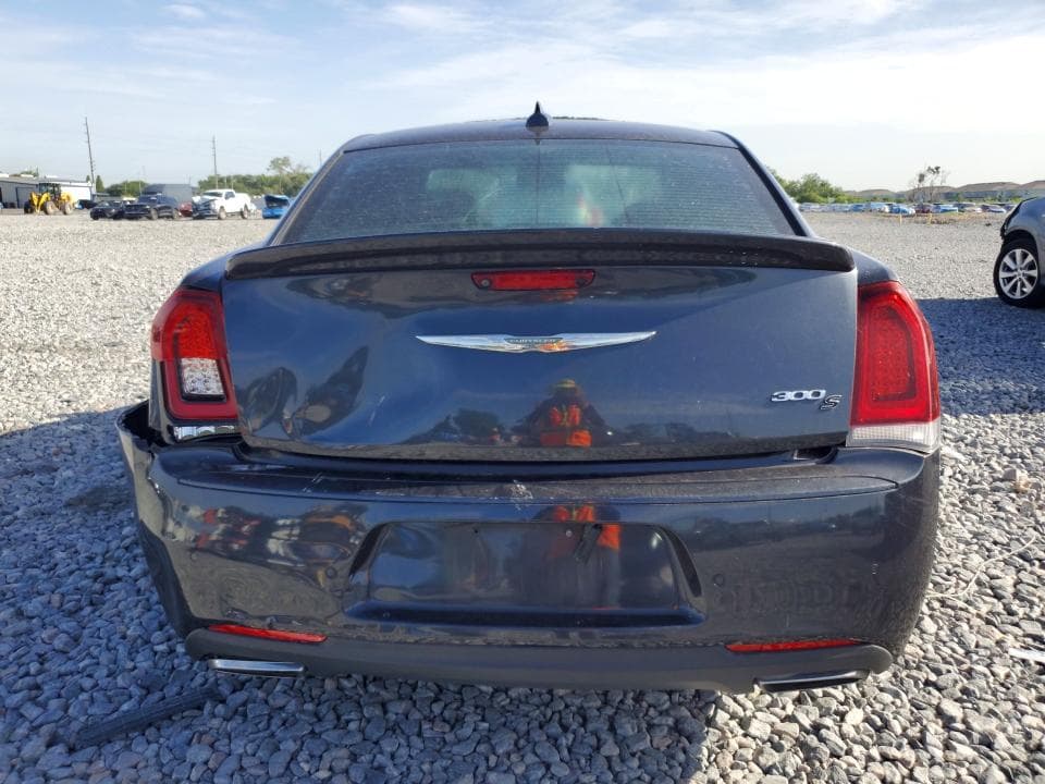 2018 CHRYSLER 300 S 6
