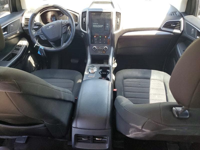 2022 FORD EDGE SE 8