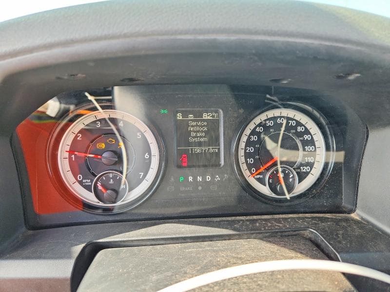 2019 RAM 1500 CLASSIC SLT 9