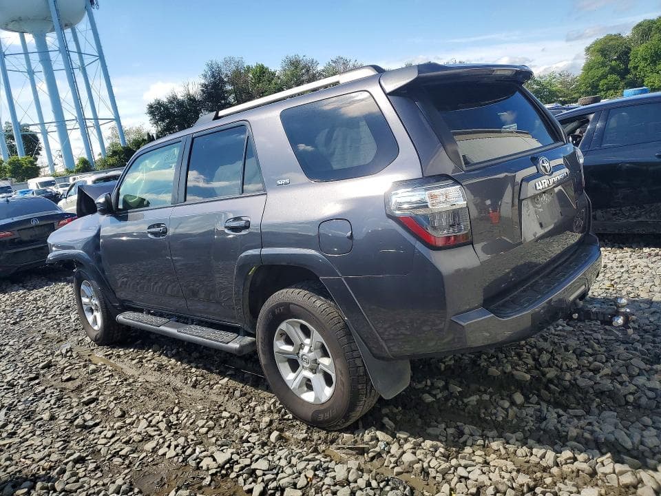 2021 TOYOTA 4RUNNER SR5 2