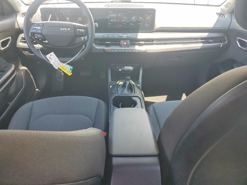 2025 KIA K4 LXS 8