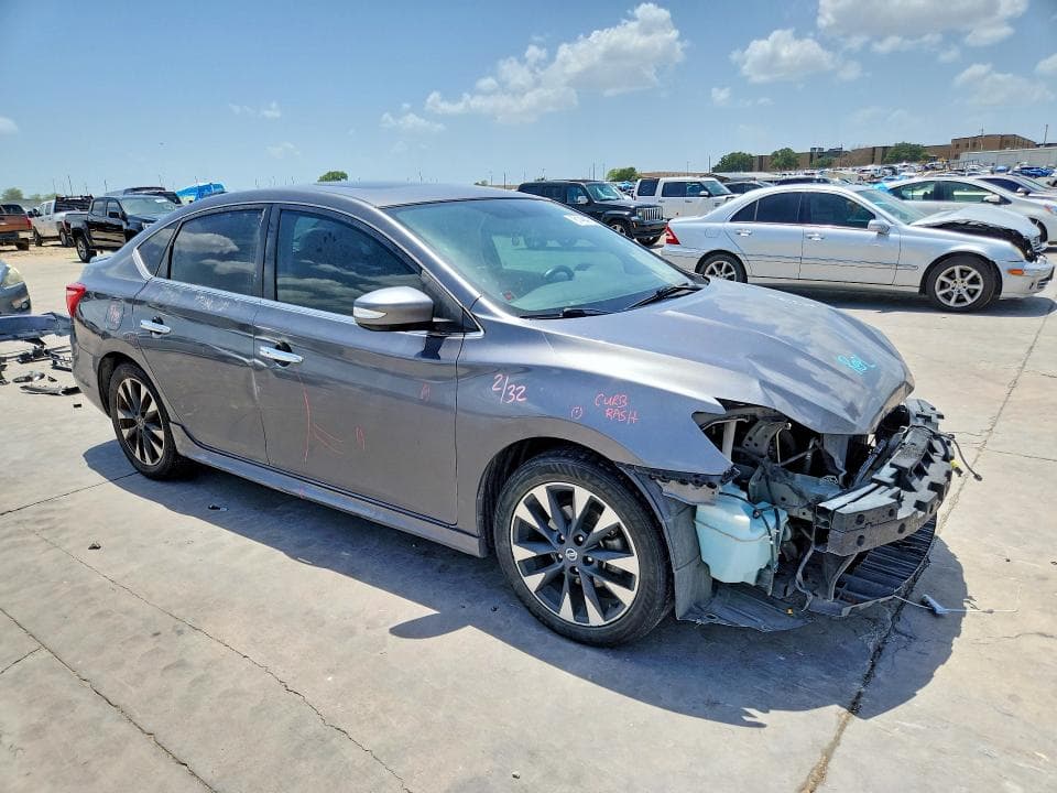 2019 NISSAN SENTRA SR 4