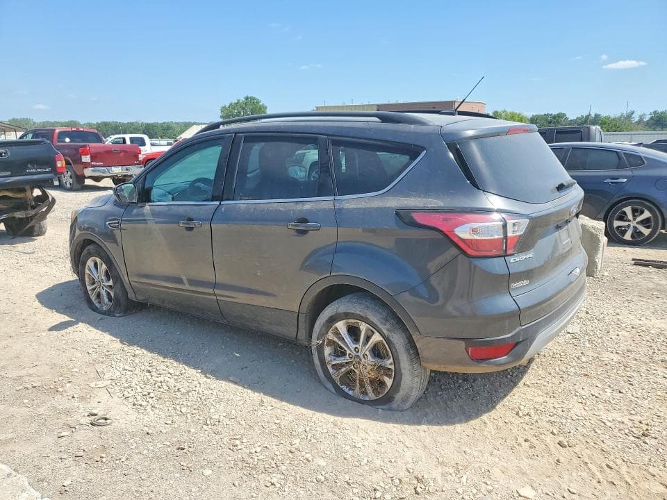 2018 FORD ESCAPE SE 2