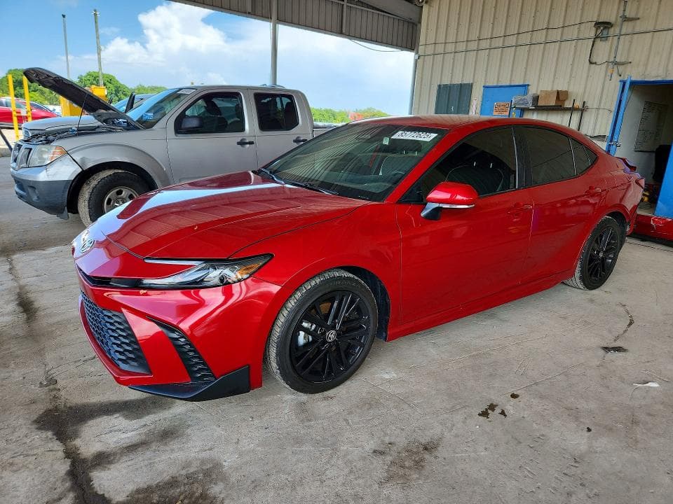 2025 TOYOTA CAMRY SE - 1