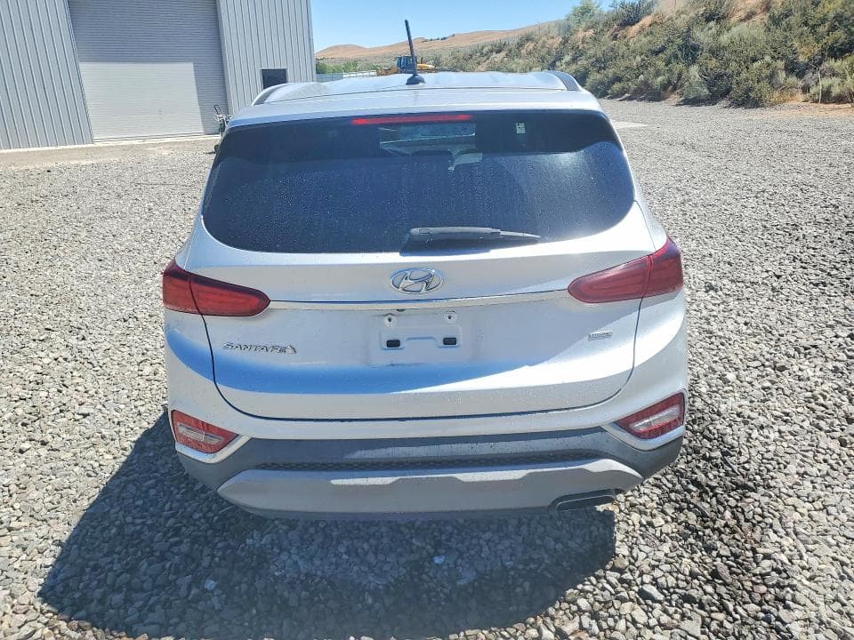 2019 HYUNDAI SANTA FE SE 6