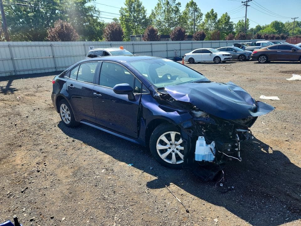 2020 TOYOTA COROLLA LE 4