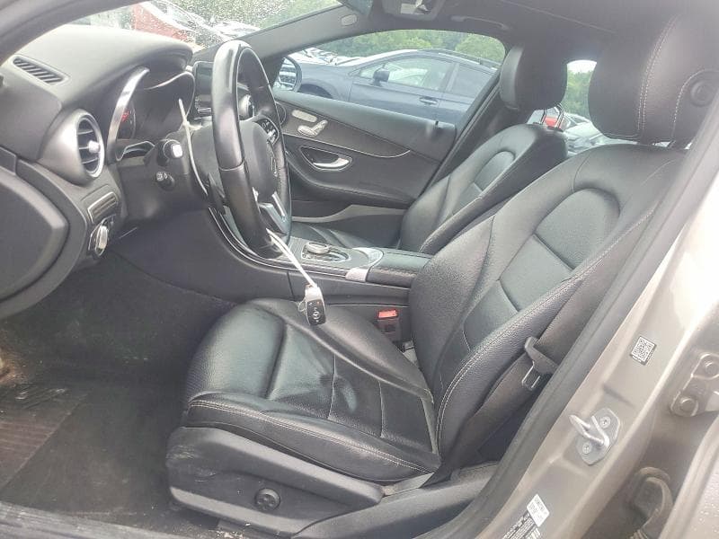 2019 MERCEDES-BENZ C 300 4MATIC 7