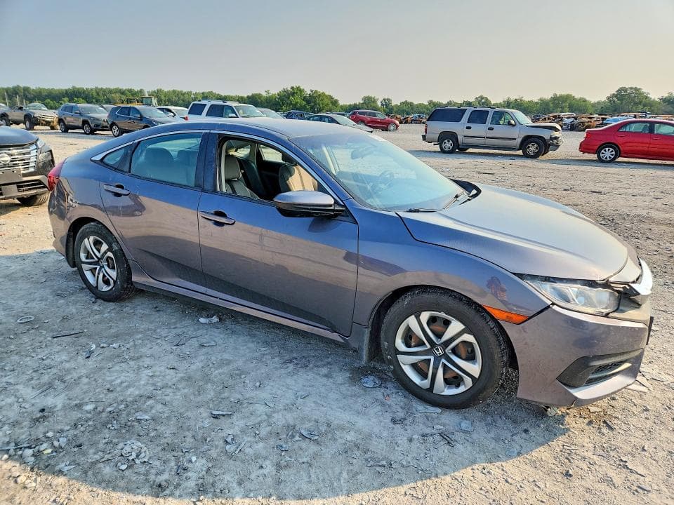 2018 HONDA CIVIC LX 4
