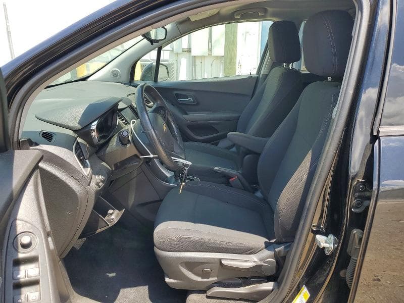 2020 CHEVROLET TRAX LS 7