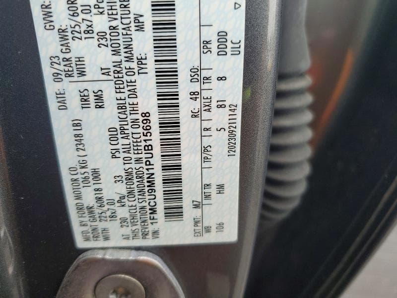 2023 FORD ESCAPE ST LINE 14