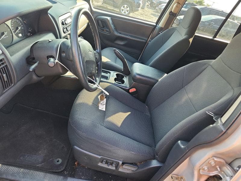 2024 JEEP GRAND CHEROKEE LAREDO 7