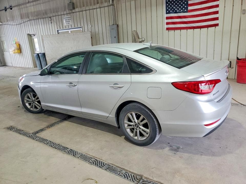 2017 HYUNDAI SONATA SE 2