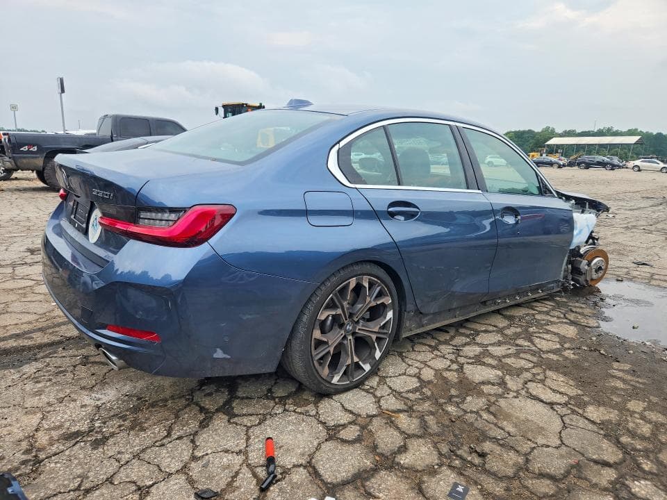2025 BMW 330I 3
