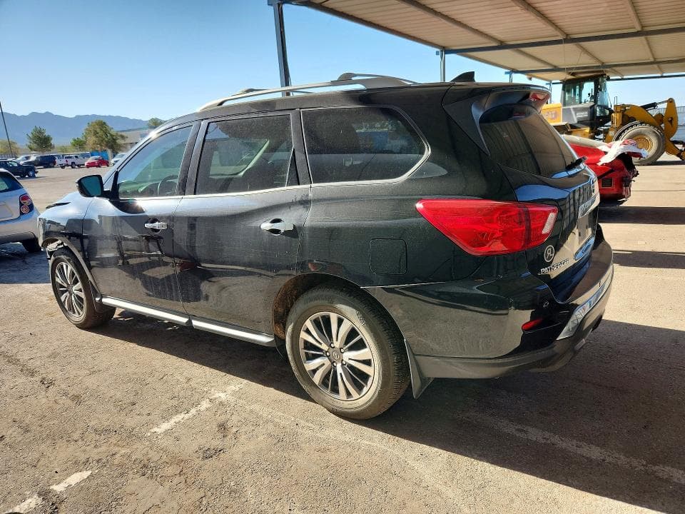 2019 NISSAN PATHFINDER S 2