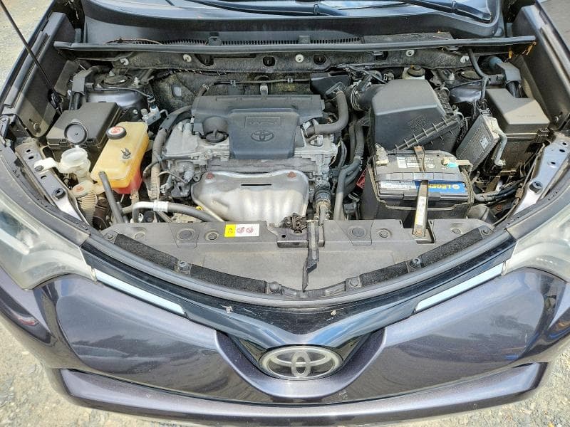 2017 TOYOTA RAV4 XLE 12
