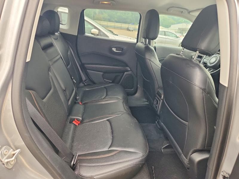 2018 JEEP COMPASS LIMITED 11