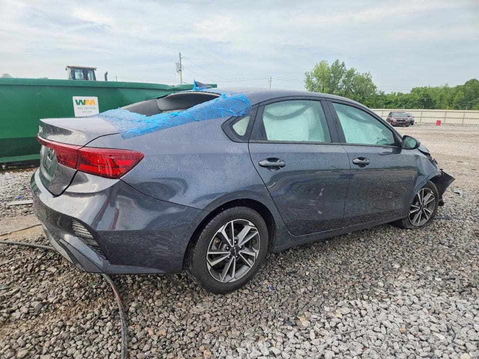 2023 KIA FORTE LXS 3