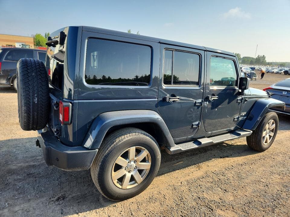 2018 JEEP WRANGLER UNLIMITED SAHARA 3