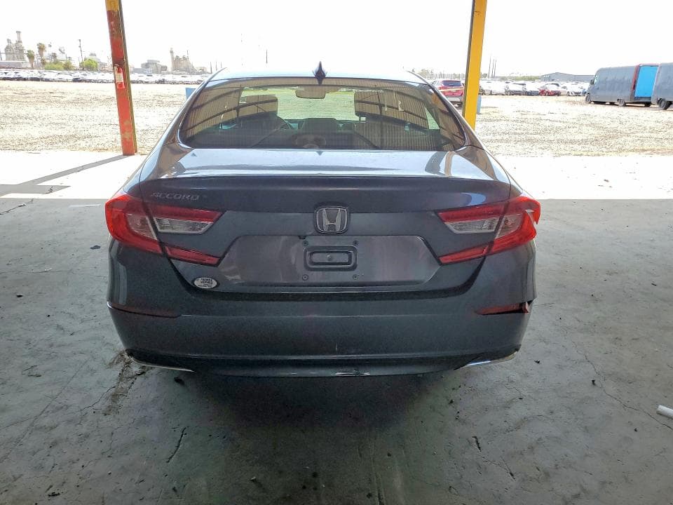 2019 HONDA ACCORD EXL 6