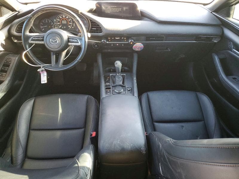 2020 MAZDA 3 8