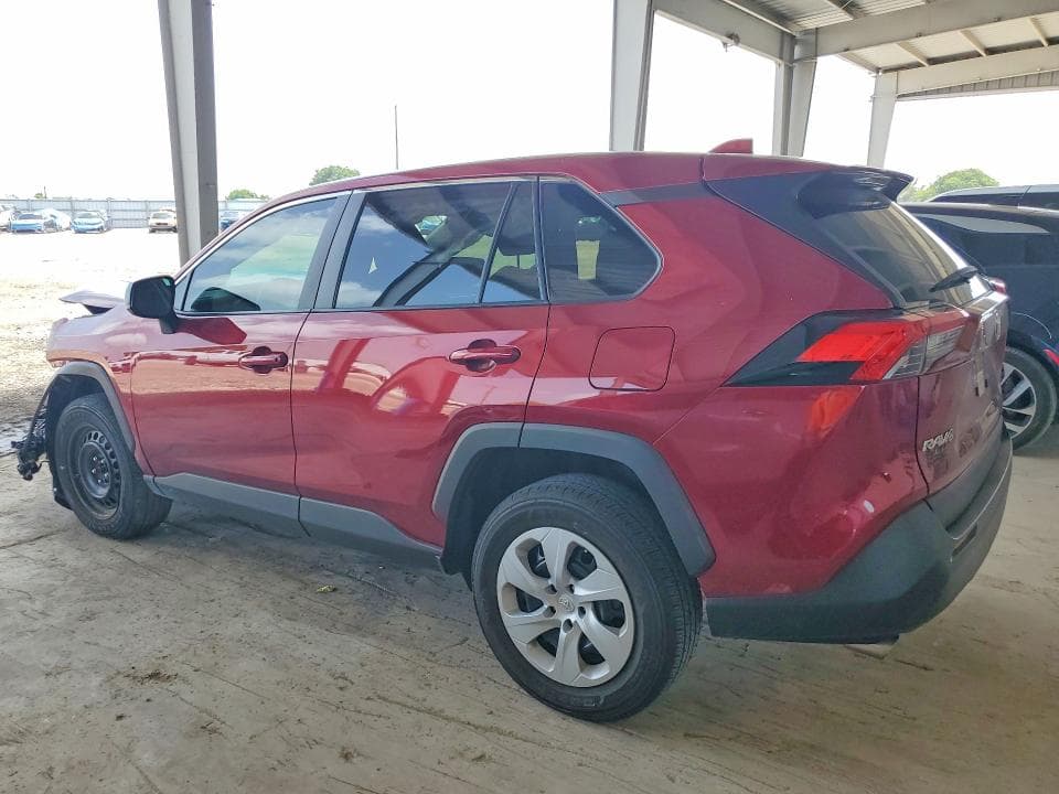 2024 TOYOTA RAV4 LE 2