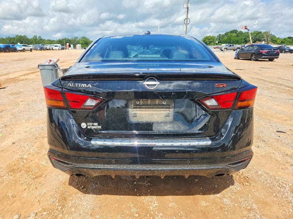 2023 NISSAN ALTIMA SR 6