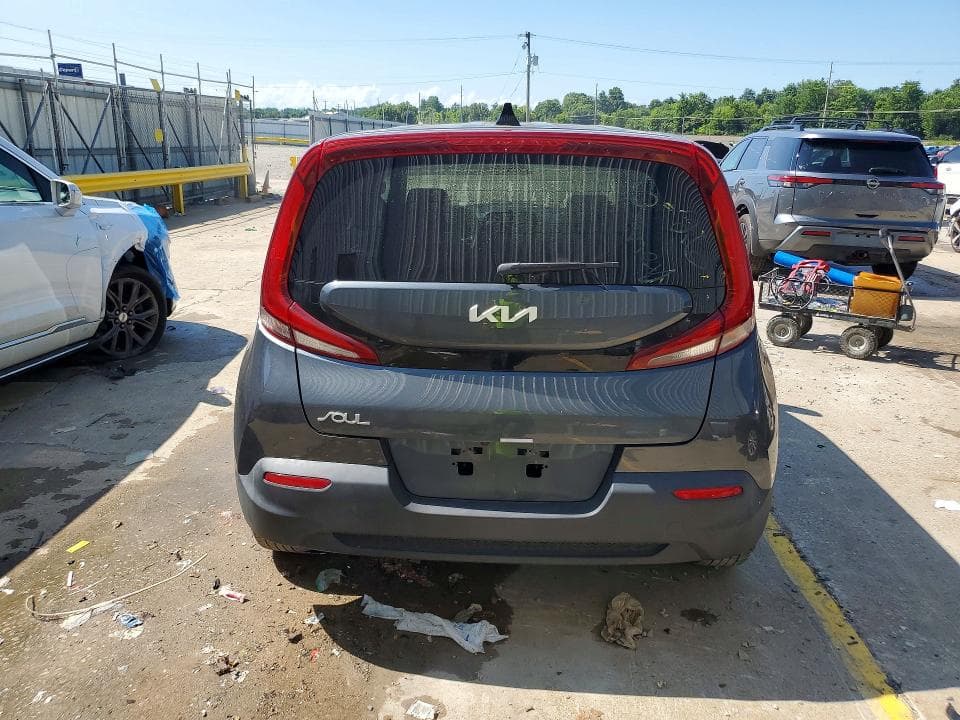 2022 KIA SOUL LX 6