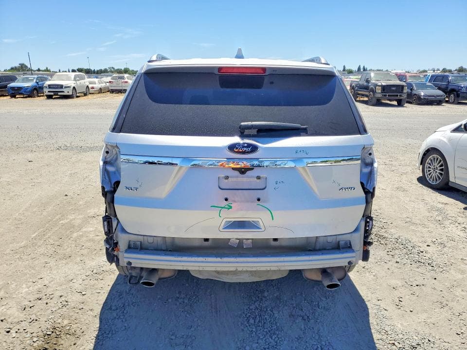 2017 FORD EXPLORER XLT 6