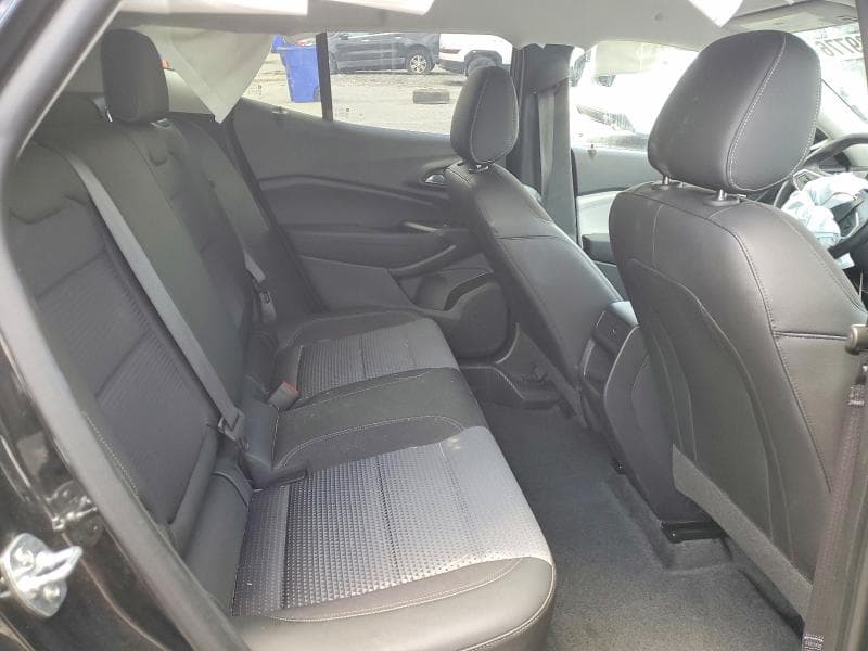 2025 CHEVROLET TRAX 1LT 11