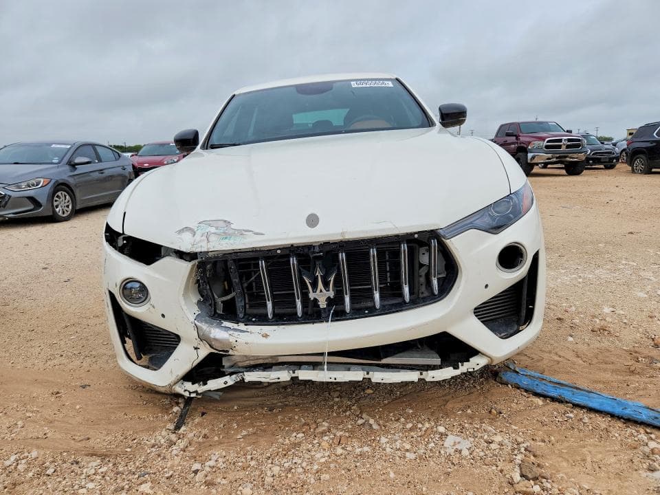 2021 MASERATI LEVANTE S 5