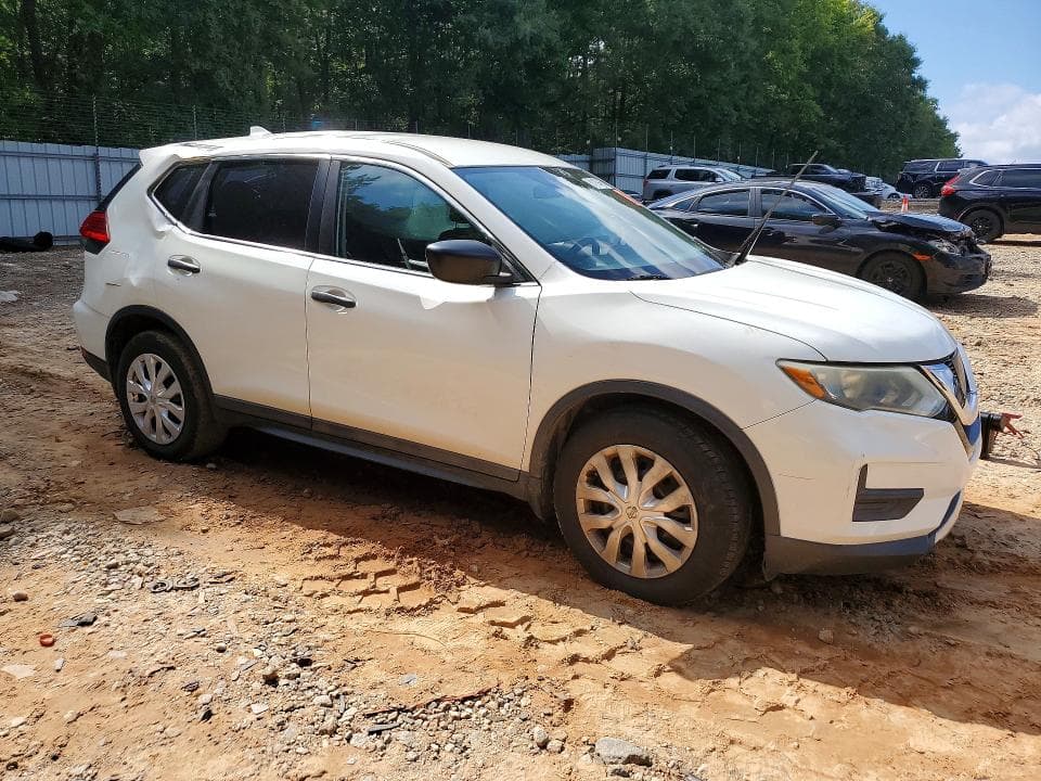 2017 NISSAN ROGUE S 4