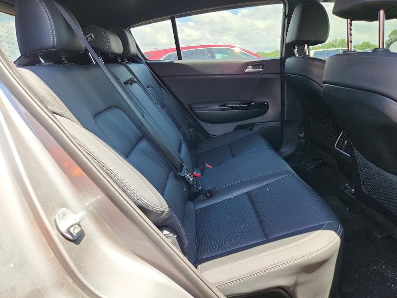 2020 KIA SPORTAGE S 11