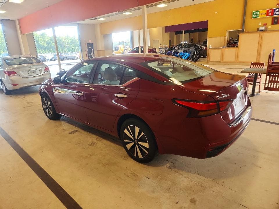 2021 NISSAN ALTIMA SV 2