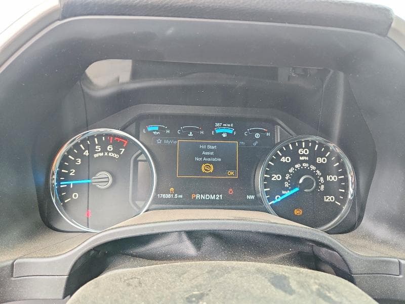 2017 FORD F150 SUPERCREW 9
