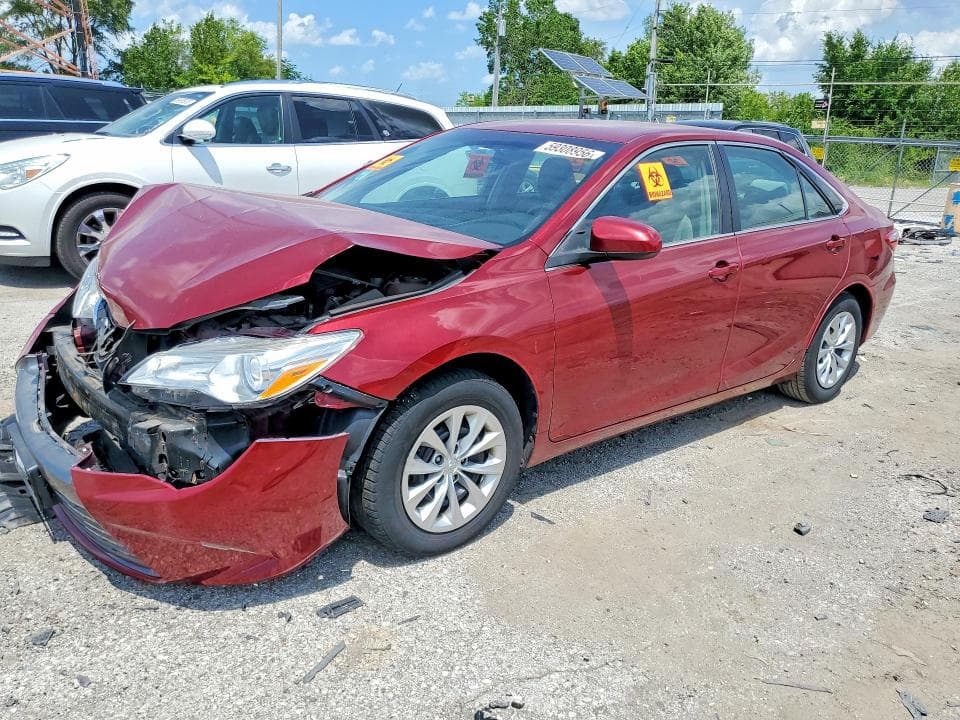 2017 TOYOTA CAMRY LE - 1