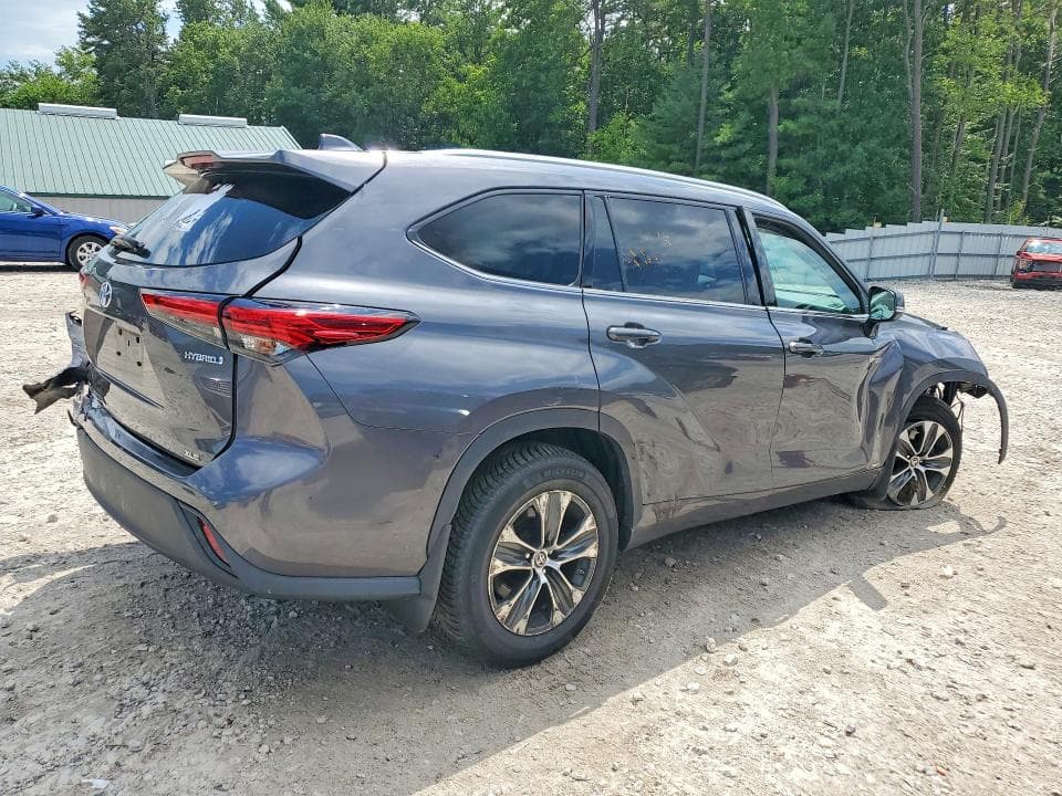 2020 TOYOTA HIGHLANDER HYBRID XLE 3