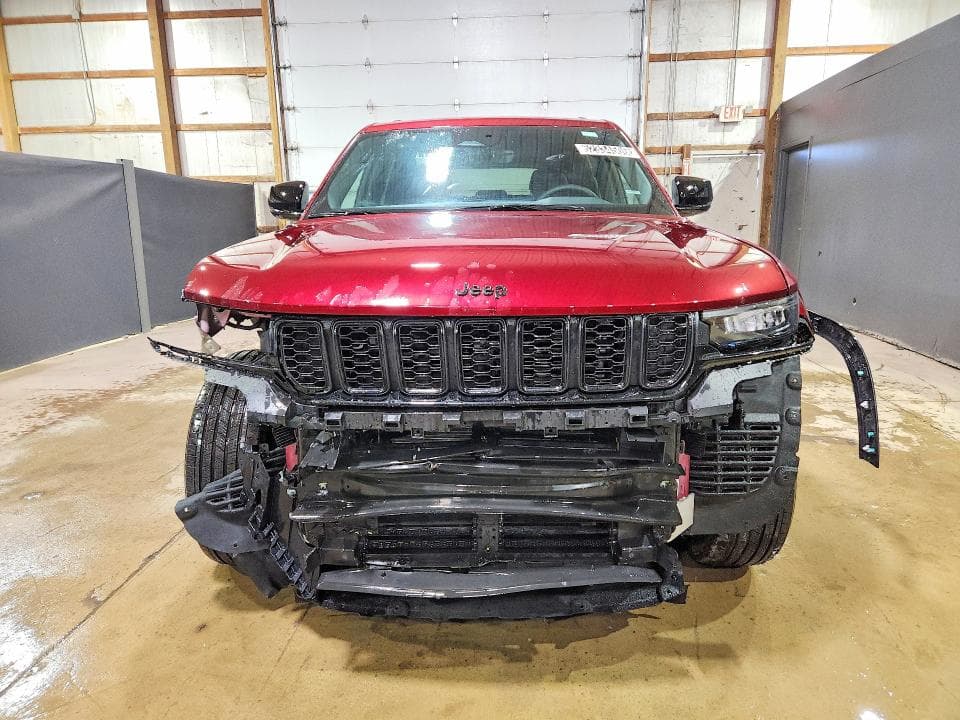 2025 JEEP GRAND CHEROKEE LAREDO 5