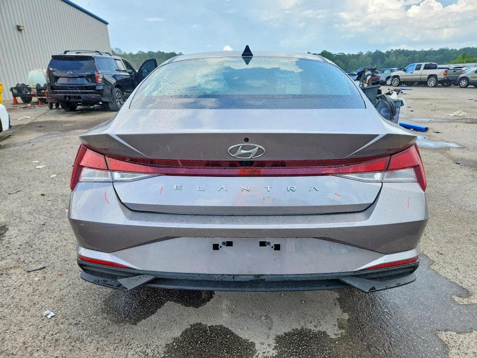 2023 HYUNDAI ELANTRA SEL 6