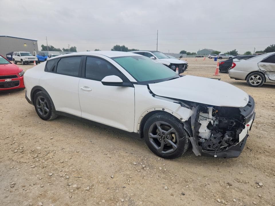 2025 KIA K4 LXS 4