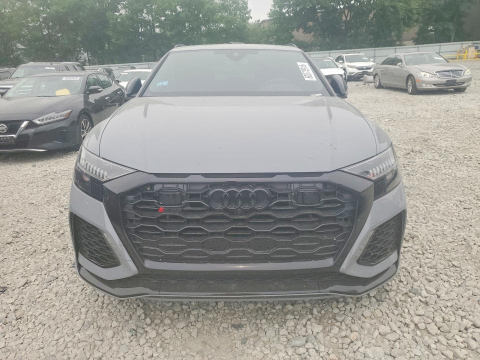 2024 AUDI RS Q8 5