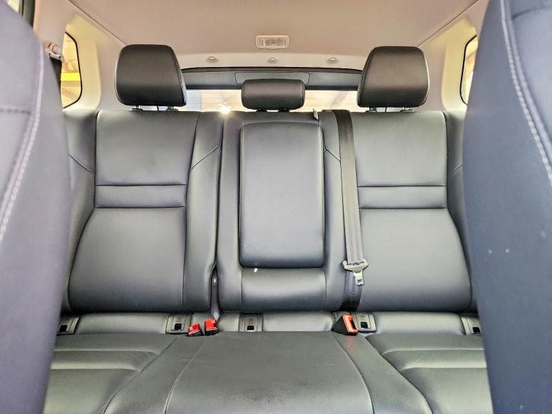 2023 NISSAN ROGUE SL 10