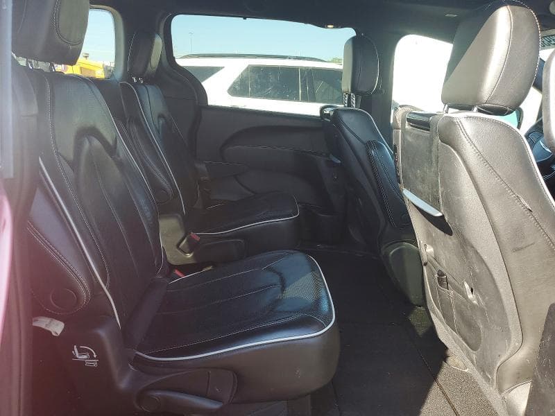2022 CHRYSLER PACIFICA LIMITED 11