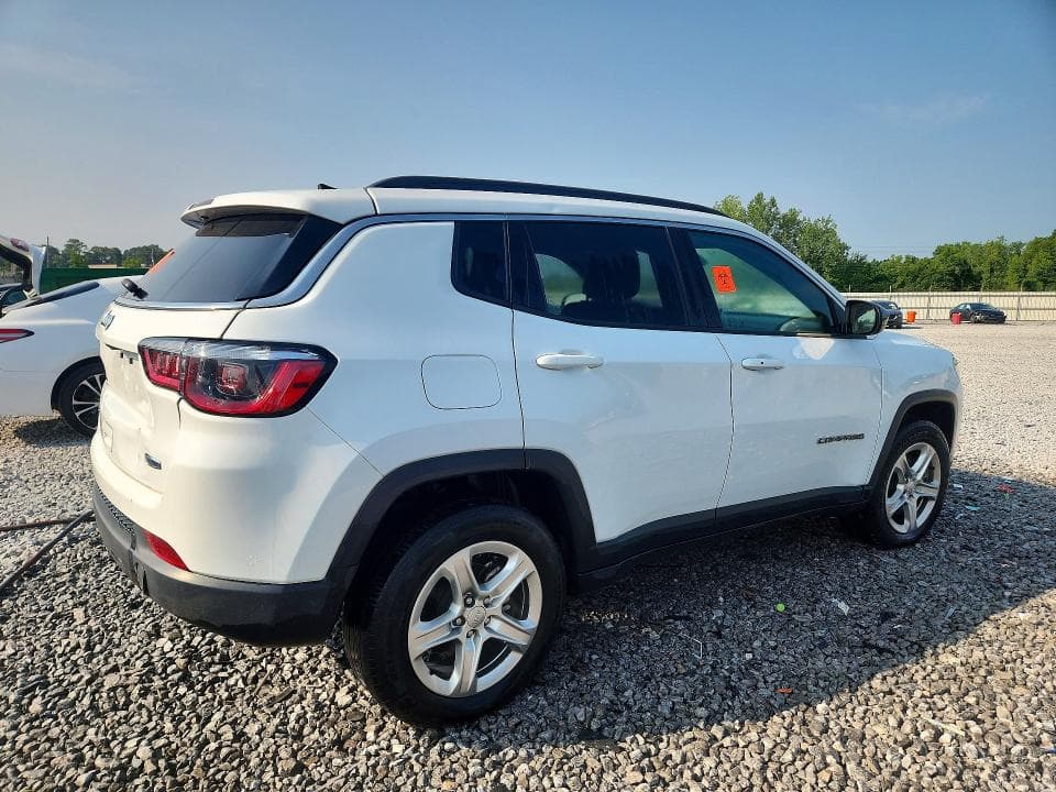 2023 JEEP COMPASS LATITUDE 3