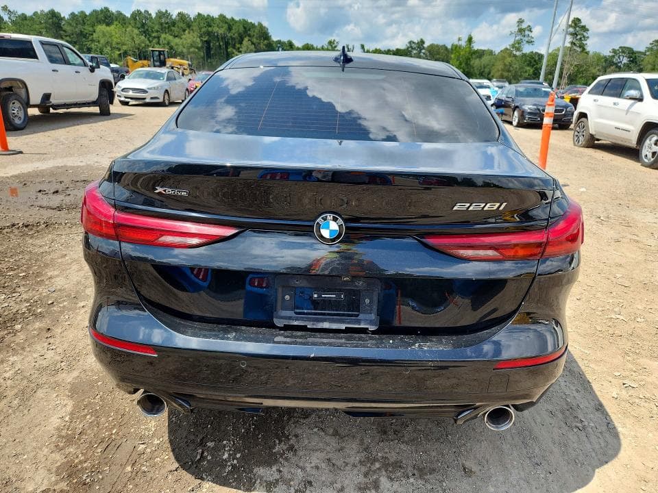 2024 BMW 228XI 6