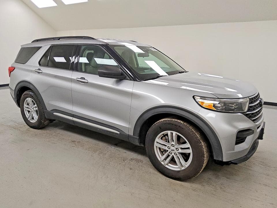 2021 FORD EXPLORER XLT 4