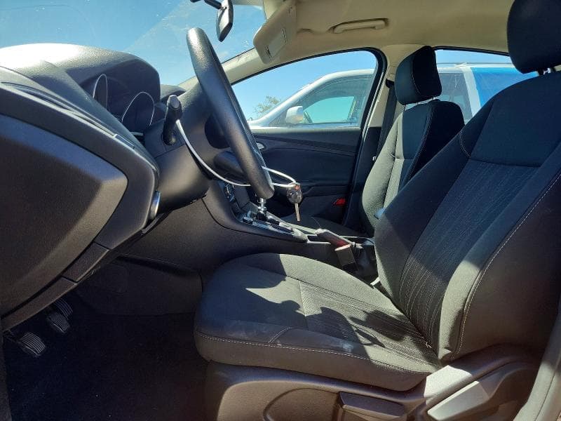 2017 FORD FOCUS SE 7