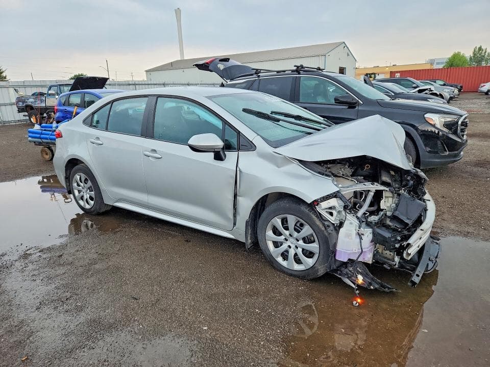 2022 TOYOTA COROLLA LE 4